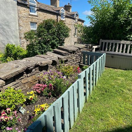 Middlegate Cottage Hawes Exterior photo